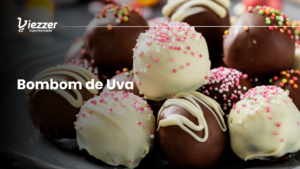 Aprenda a fazer essa deliciosa receita de bombom de uva com esse artigo especial do Viezzer Supermercados.